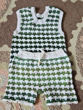 Handmade Crochet Two-Piece Set in White and Green Ombre